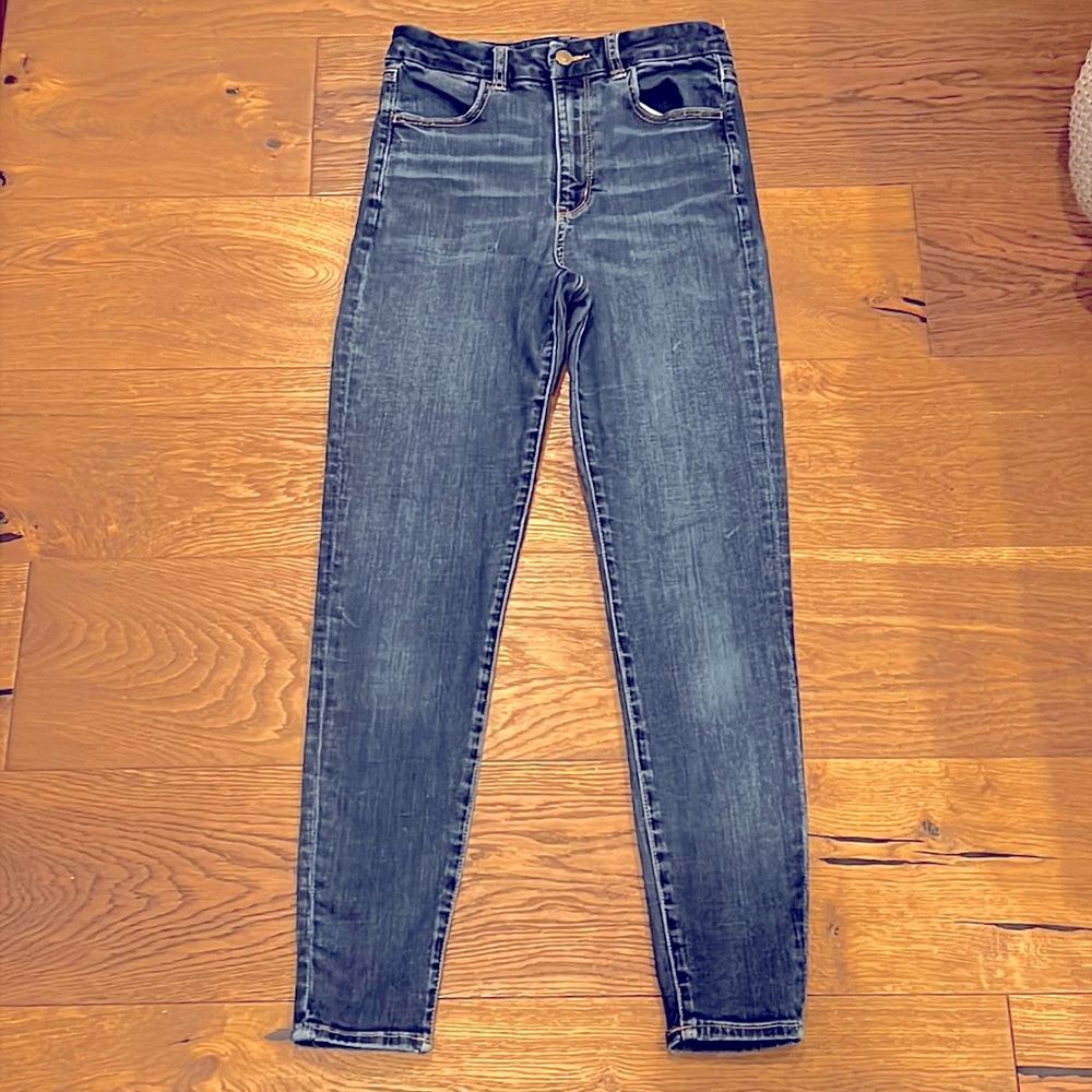 American Eagle Outfitters Curvy Super Hi-Rise Jegging Med Dark Wash. Sz 6 Reg